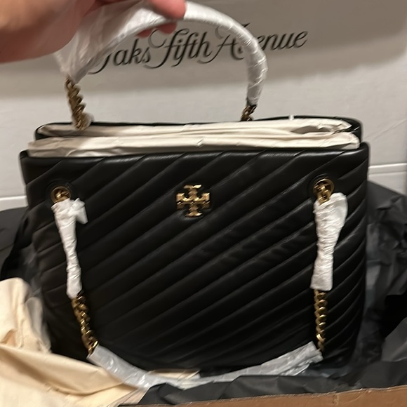 NWT Tory Burch Kira chevron tote - Picture 2 of 11